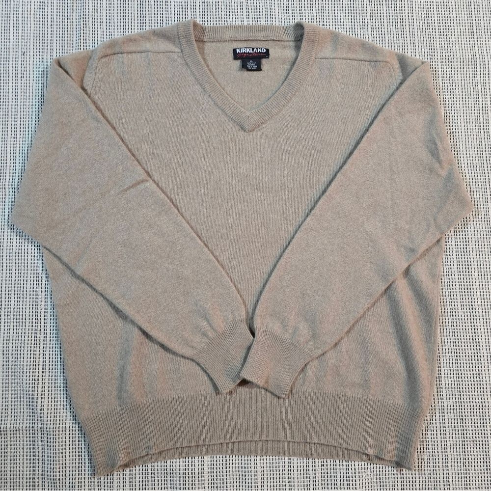 Kirkland Signature Men's V-Neck 2-ply Cashmere Beige Sweater XL Preppy Cozy